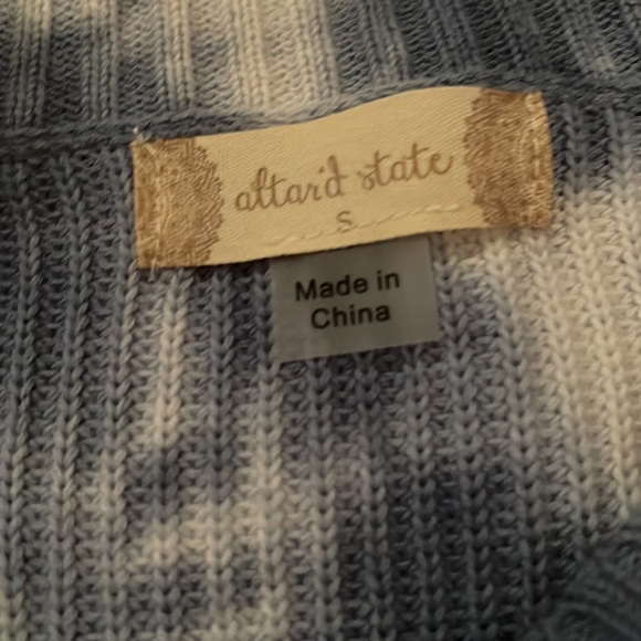 Altr’d state sweater nwt - Picture 2 of 4